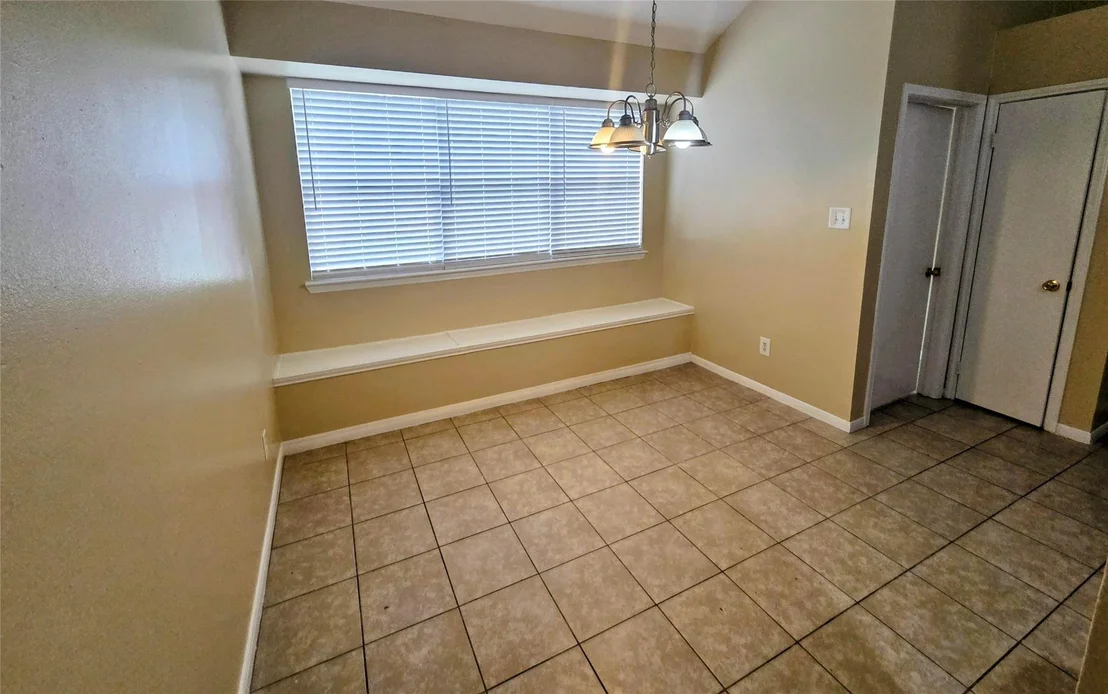Photo of 30435 Arborg Drive