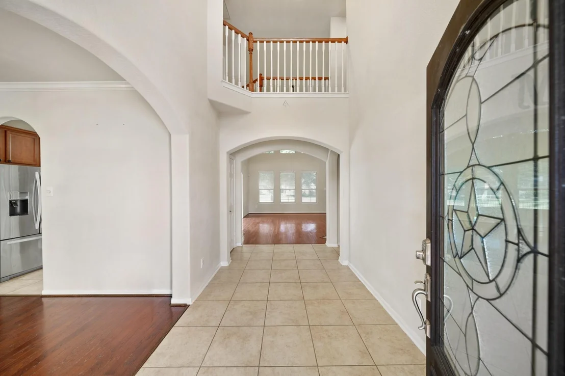 Photo of 6015 Biltmore Court