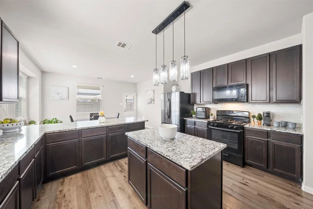 Photo of 25622 Brooklyn Lane