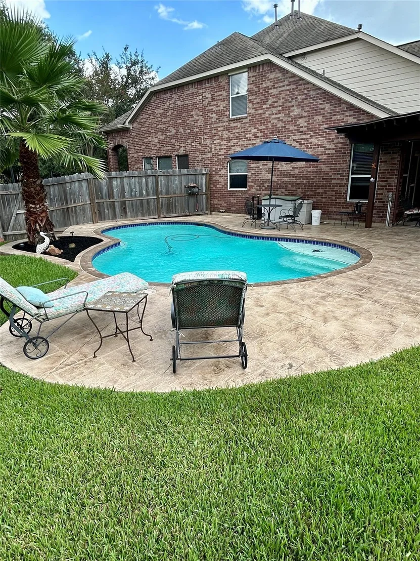 Photo of 15802 Deerpath Court