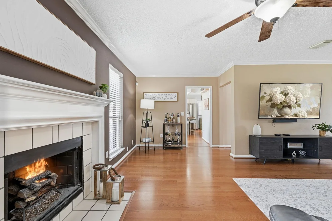 Photo of 23039 Indian Ridge Drive