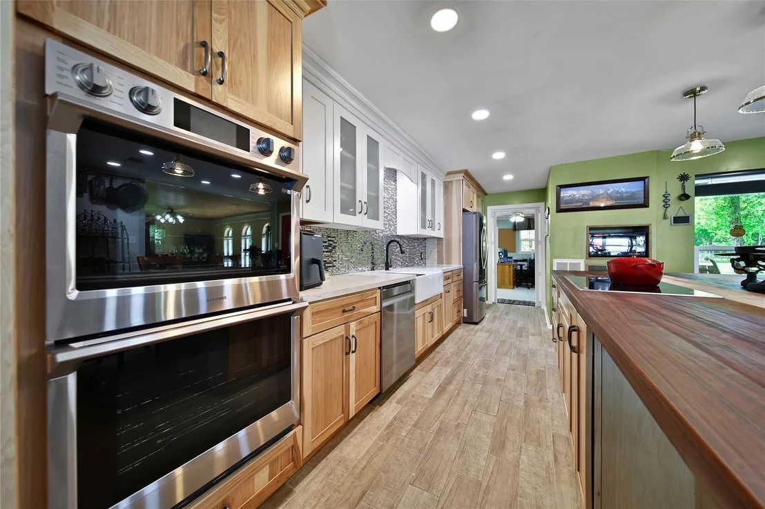 Photo of 23519 Saxon Way
