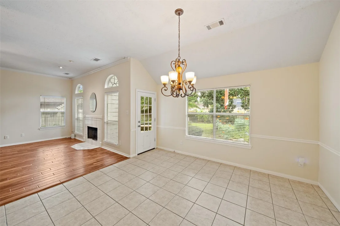 Photo of 24927 Butterwick Drive