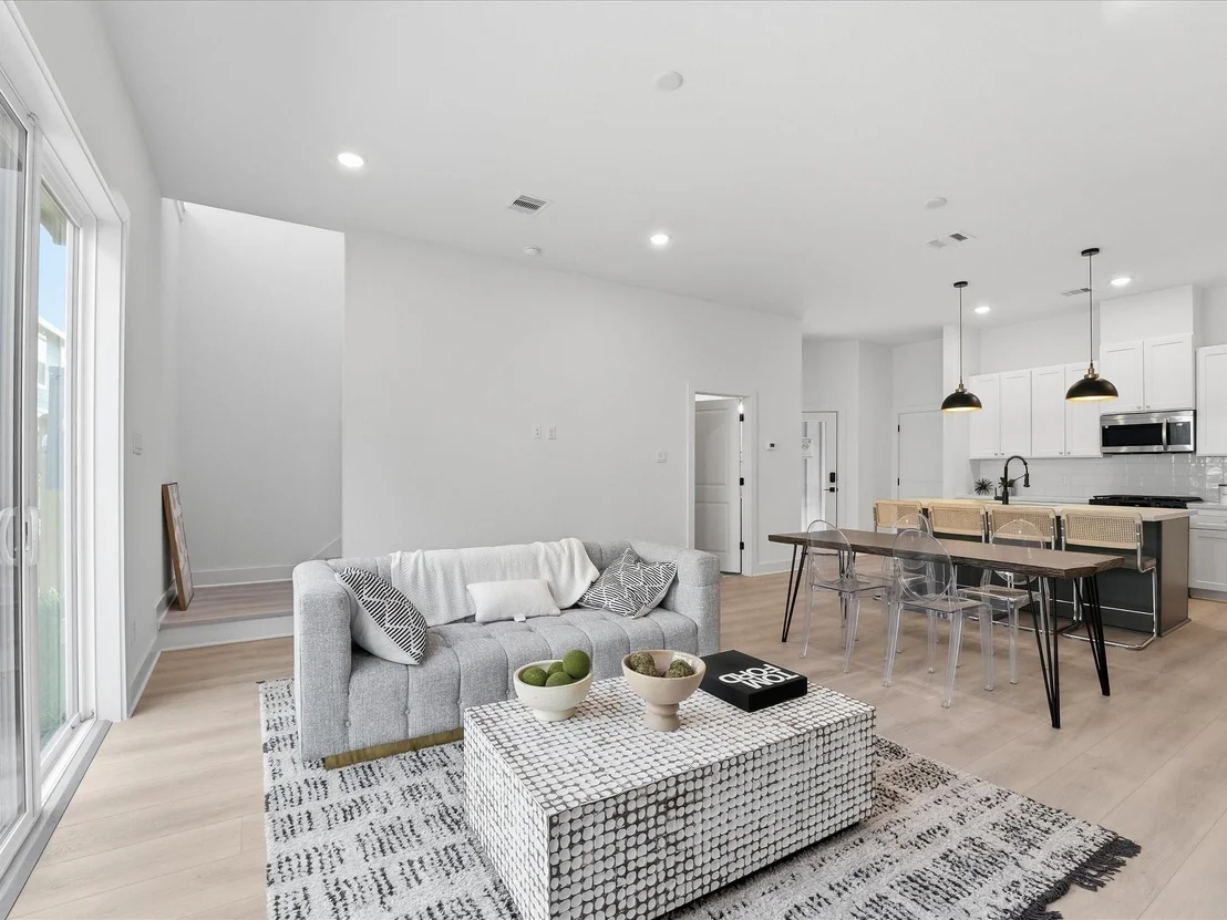 Photo of 1014 Upside Wheatley Lane