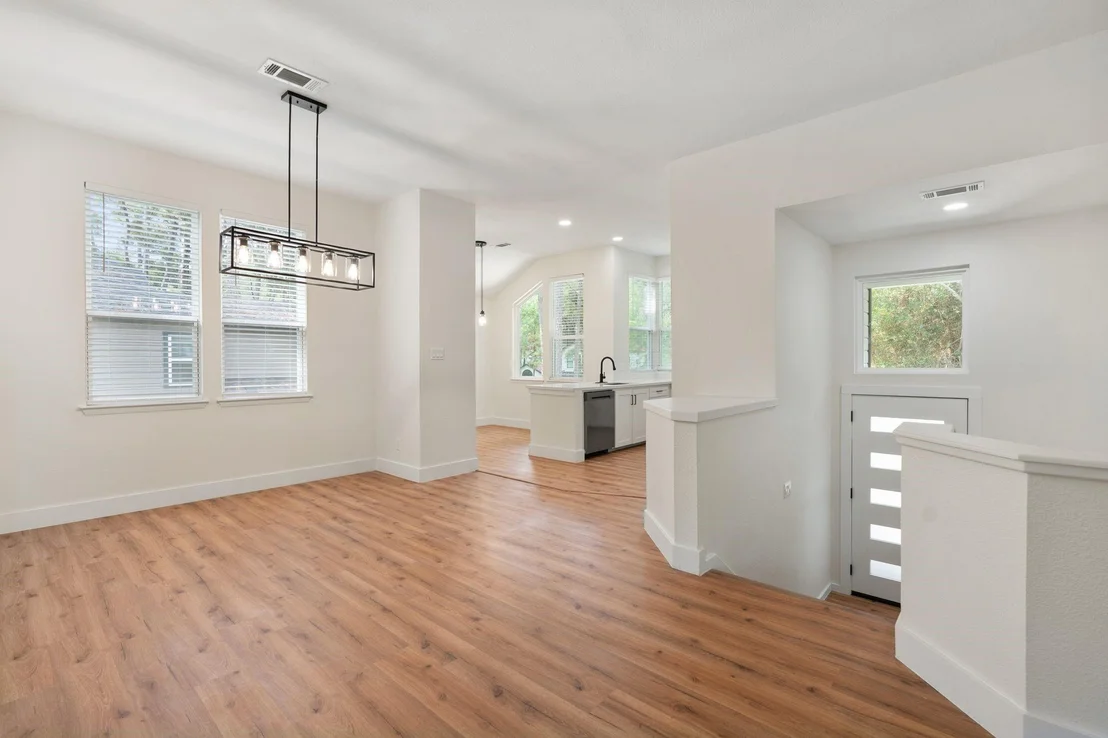 Photo of 30 Shallow Pond Place