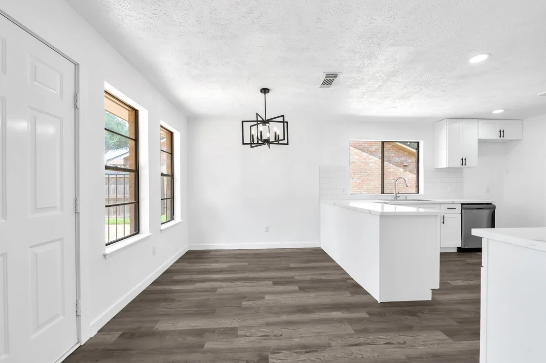 Photo of 2906 Colonial Drive