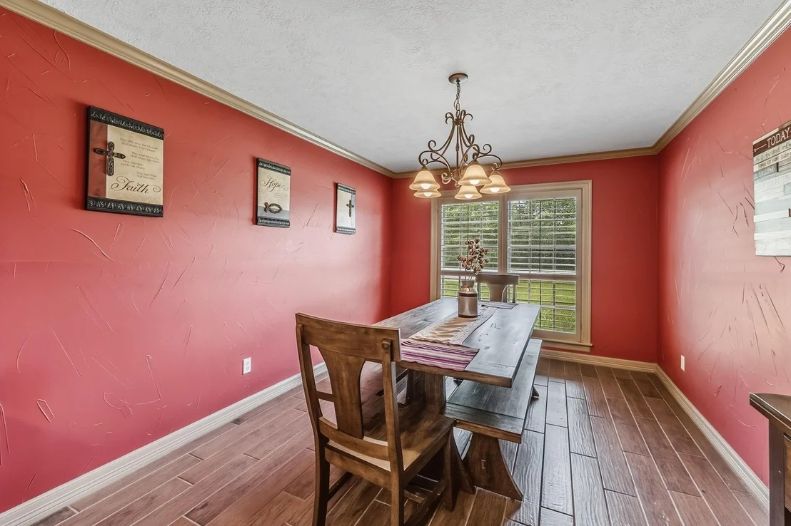 Photo of 1100 Broadmoor Drive