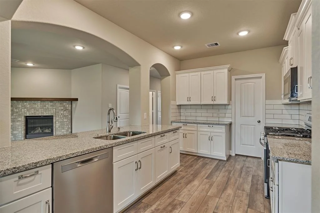 Photo of 10477 Valley Drive N