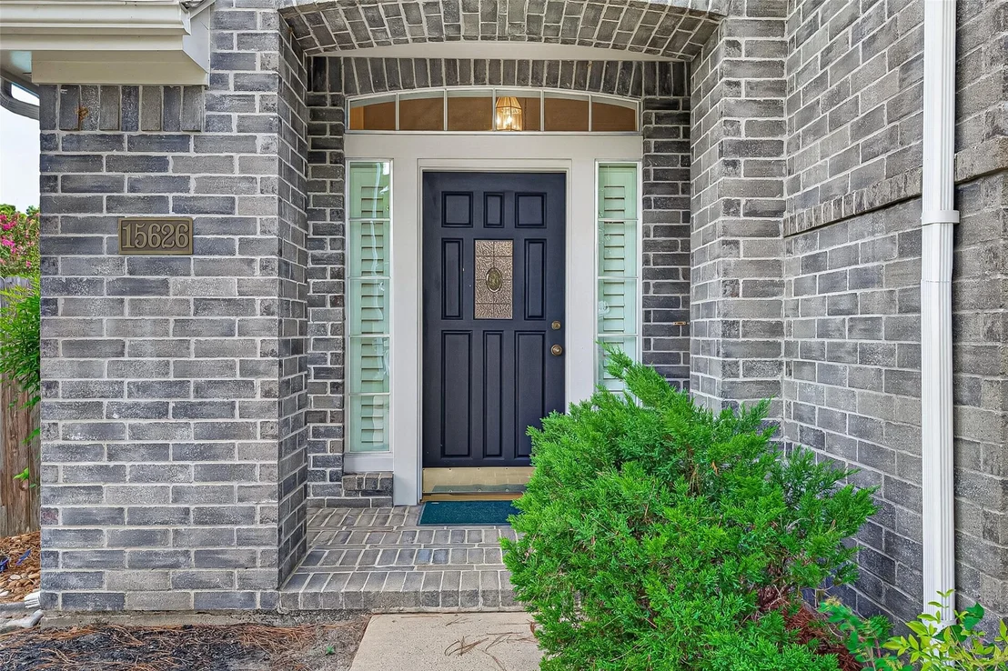 Photo of 15626 Winding Valley Drive