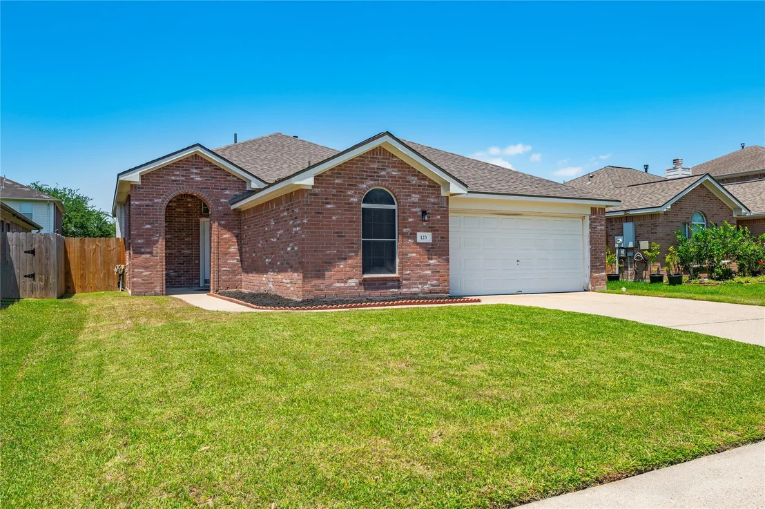 Photo of 123 Sunset Falls Drive