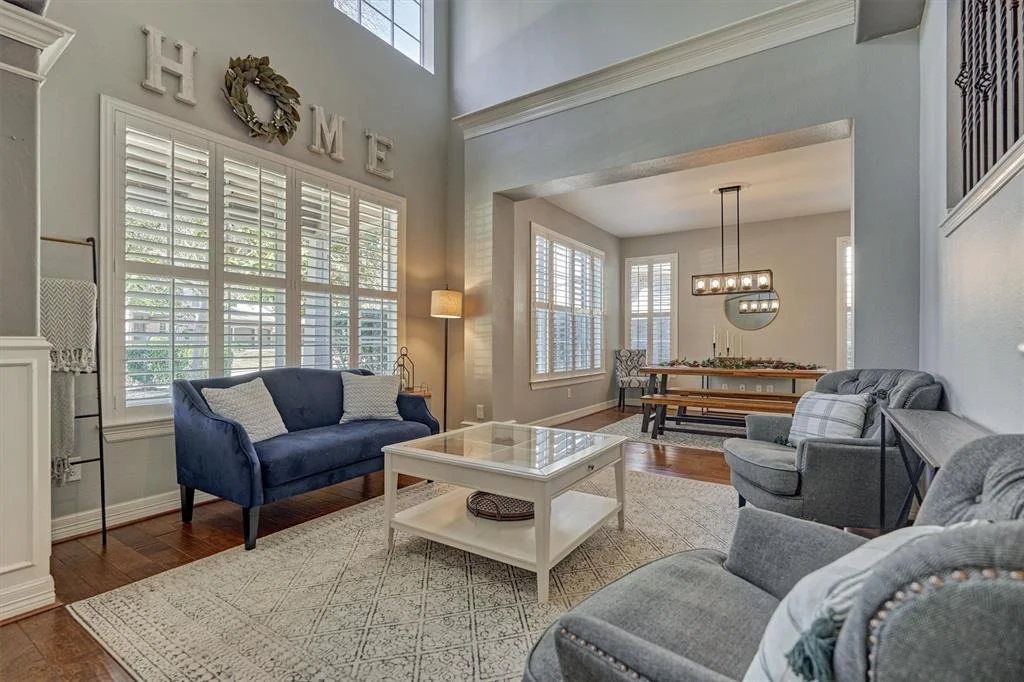 Photo of 86 S Clovergate Circle
