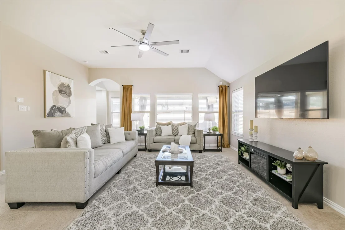 Photo of 9622 Invergarry Way