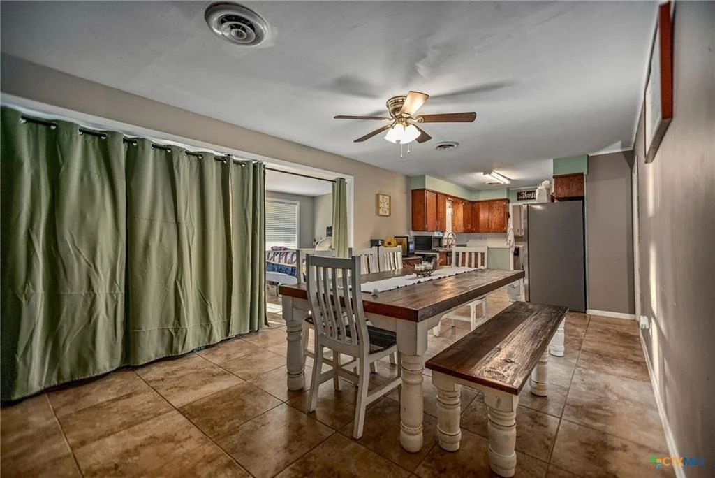 Photo of 535 Travis Street
