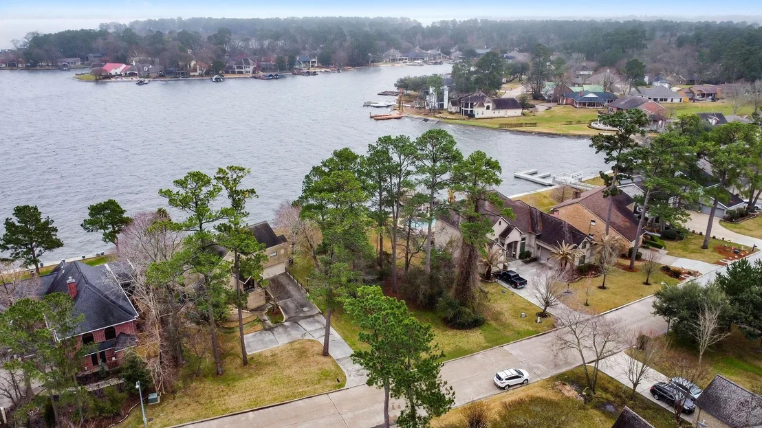 Photo of 11823 Thoreau Drive
