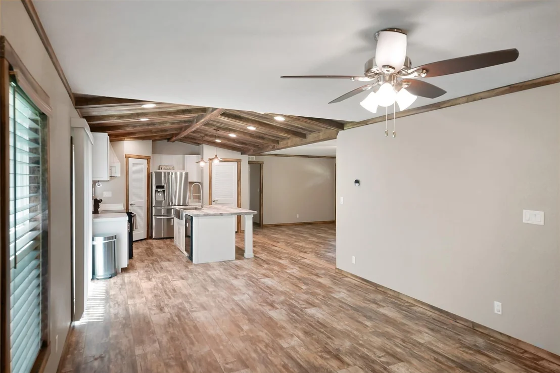 Photo of 577 Winding River Road