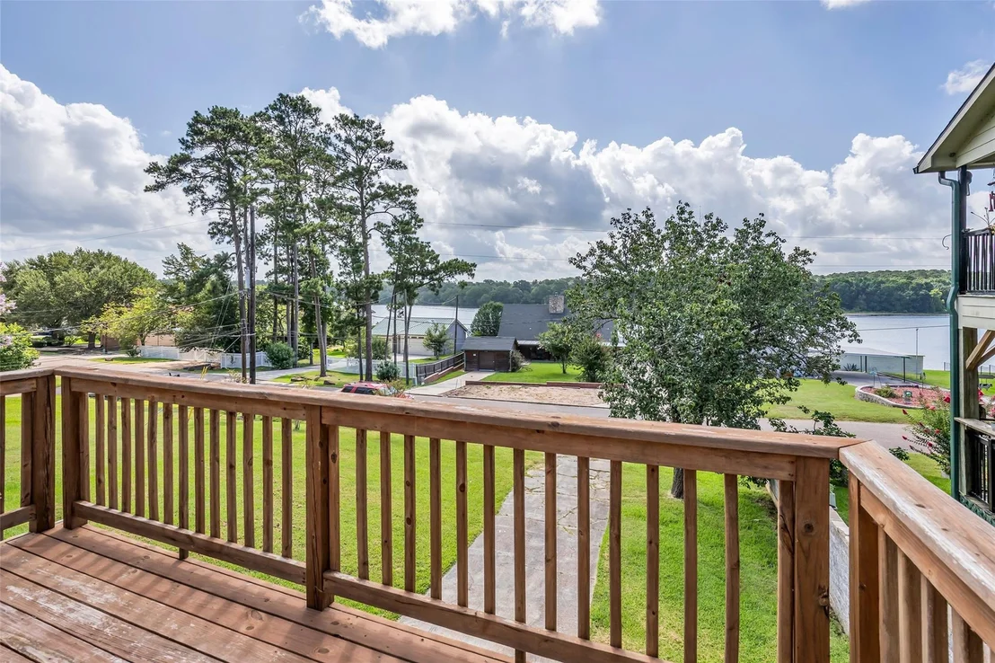 Photo of 16375 Lochness Drive