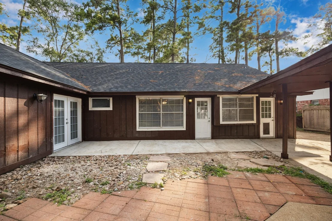 Photo of 25402 Lynbriar Lane
