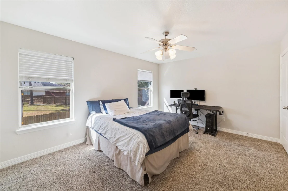 Photo of 18627 Walden Glen Circle