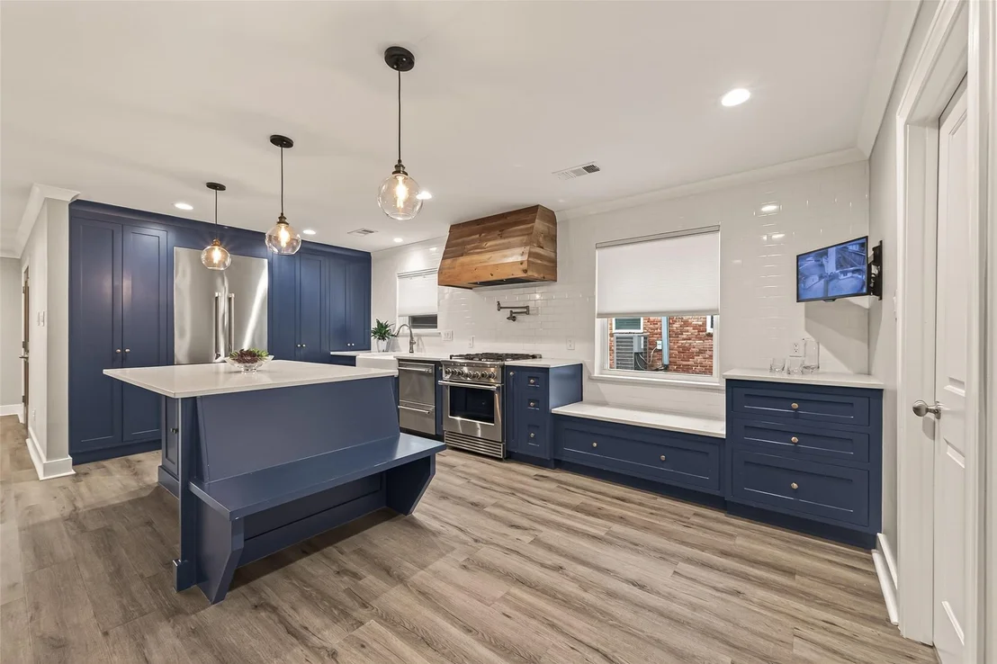 Photo of 10606 Riverview Drive