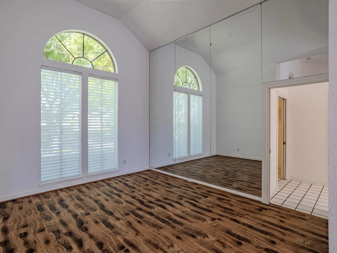 Photo of 3603 Springhill Lane
