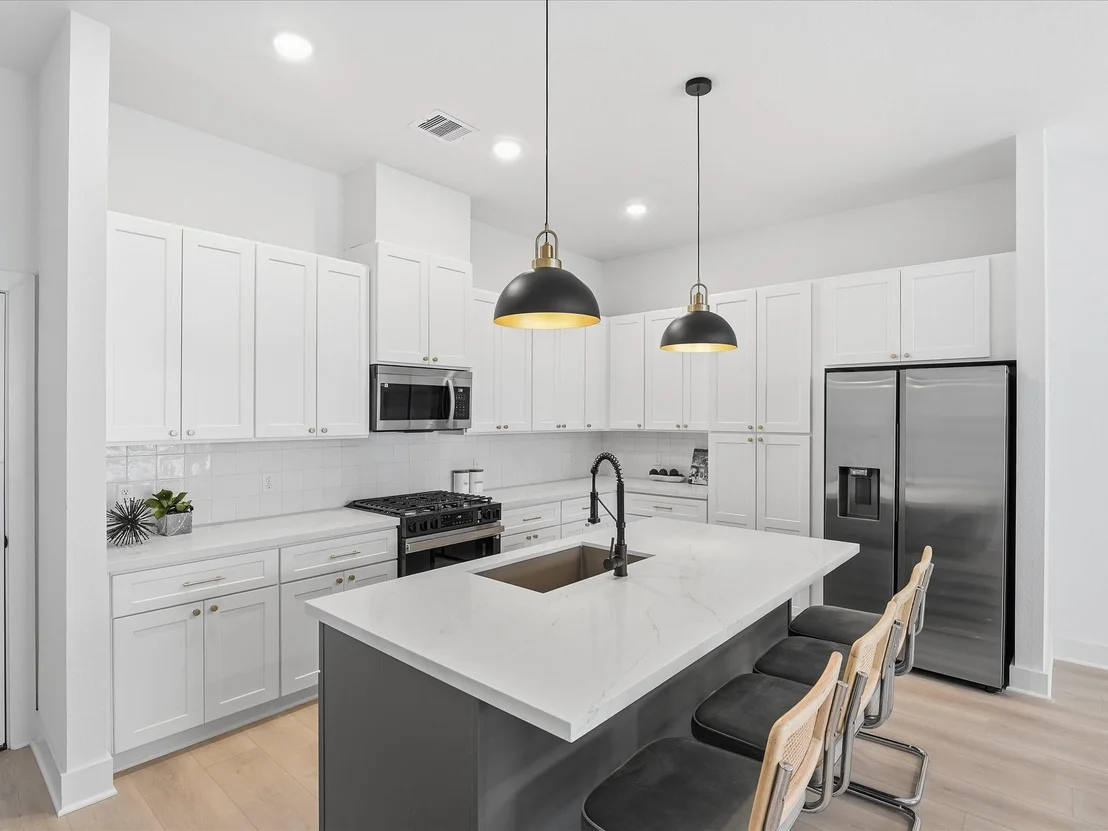 Photo of 1014 Upside Wheatley Lane