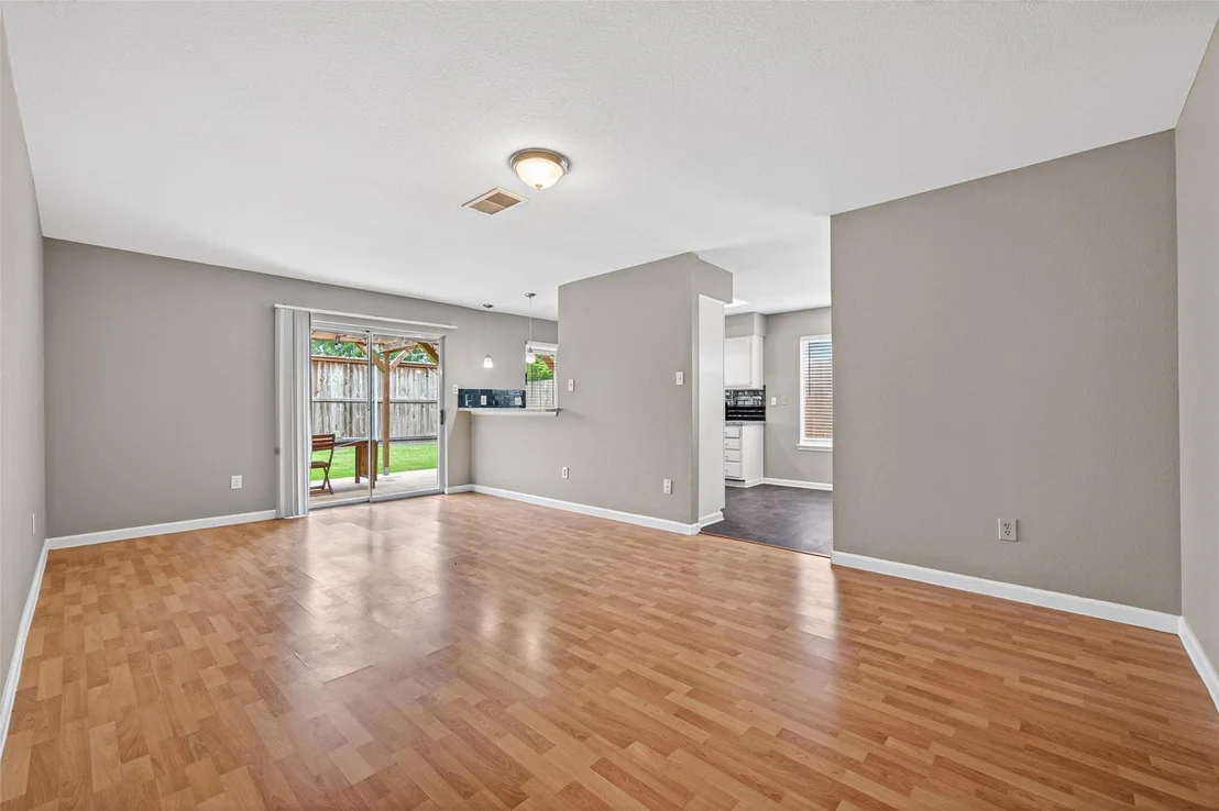 Photo of 2215 Fort Laramie Drive