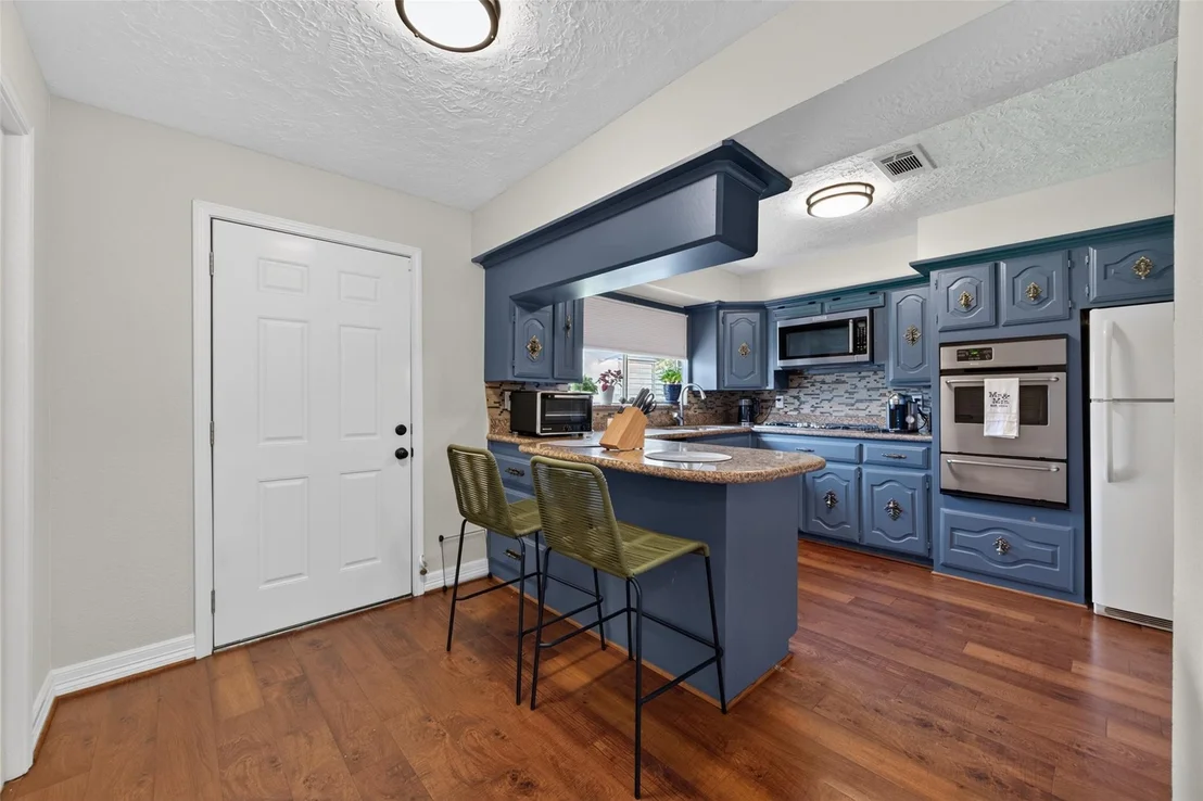 Photo of 7615 Azalea Street