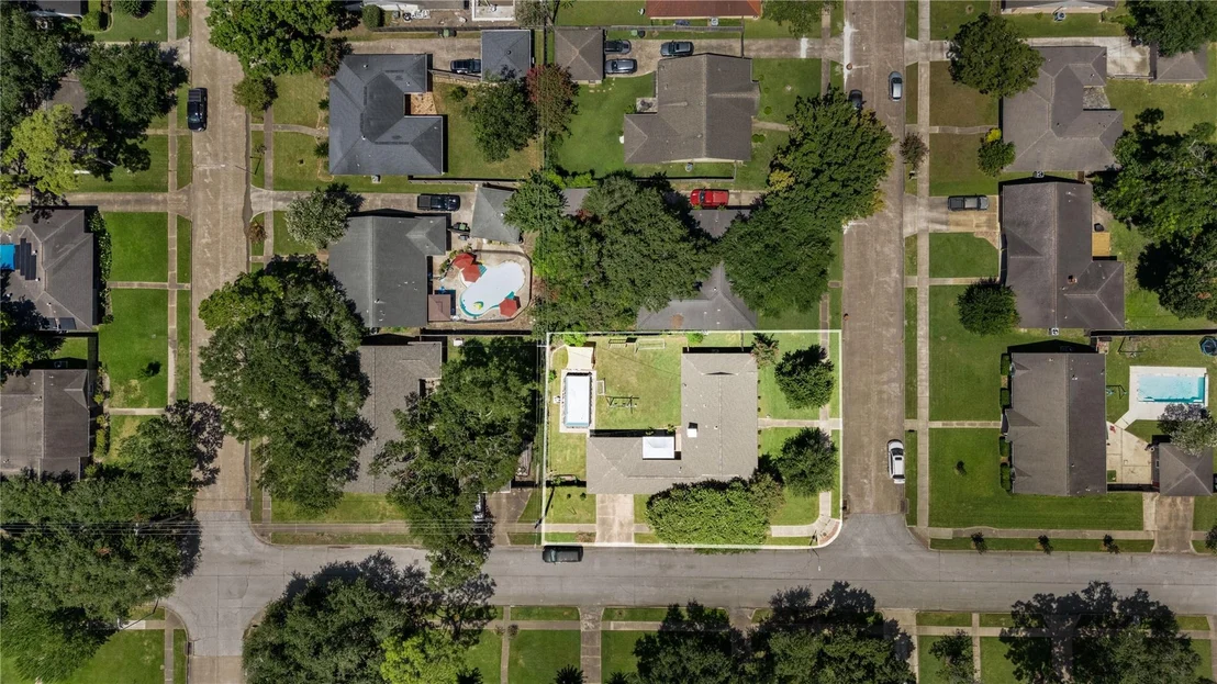 Photo of 5703 Belrose Drive