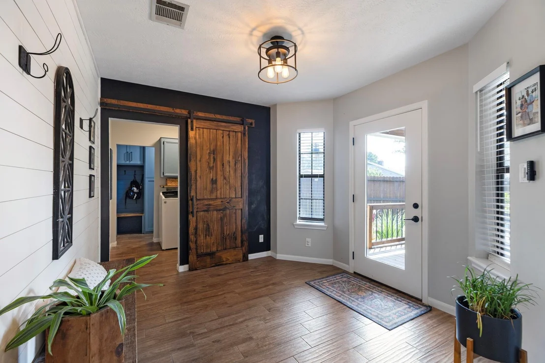 Photo of 1207 Gail Drive