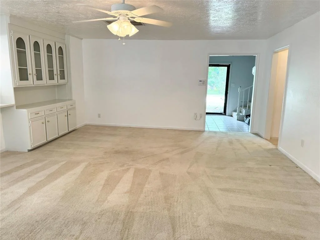 Photo of 28811 Enchanted Drive