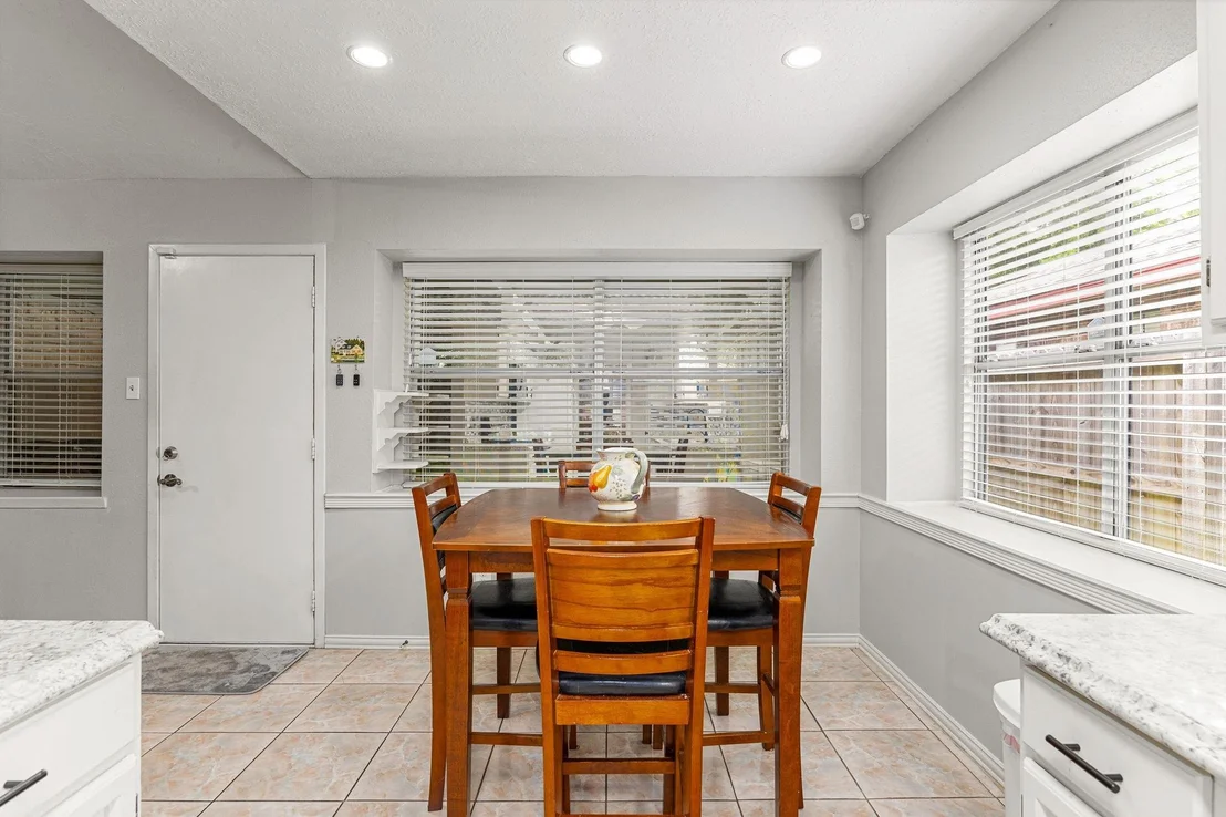 Photo of 1343 Somercotes Lane