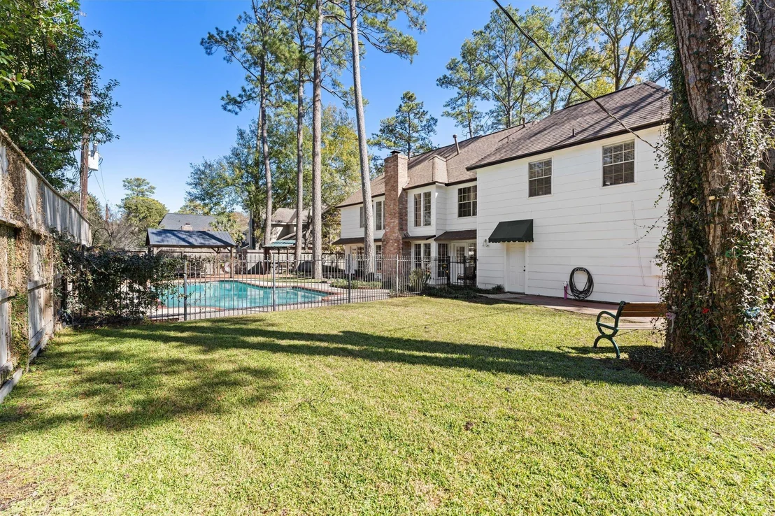 Photo of 16011 Stratton Park Drive