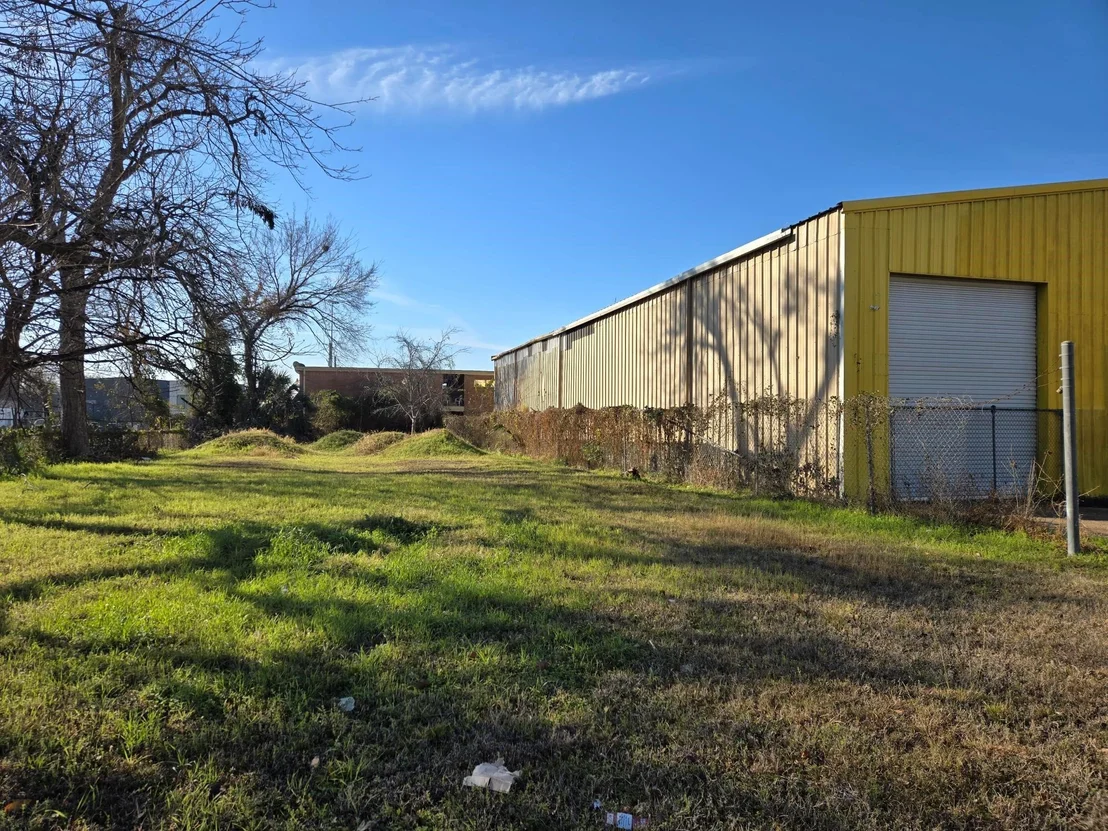 Photo of 405 Eichwurzel Lane