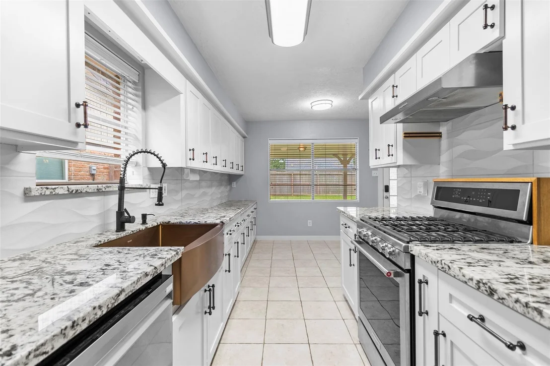 Photo of 1102 Brenda Drive