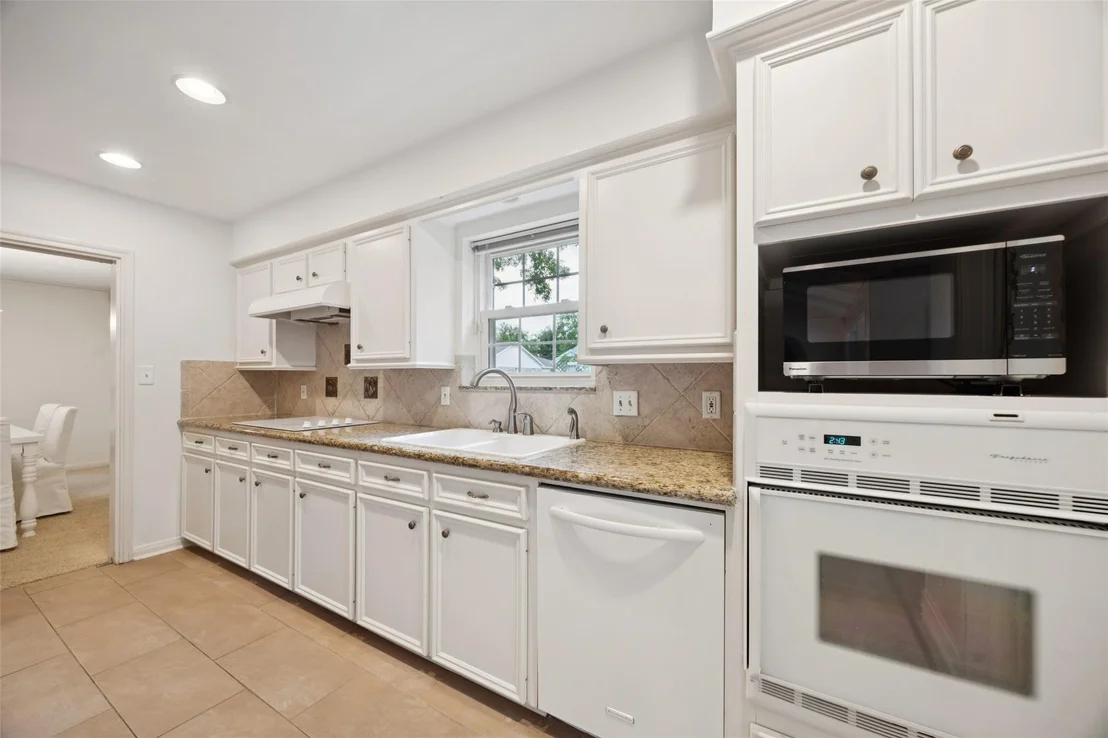Photo of 10603 Lynbrook Drive