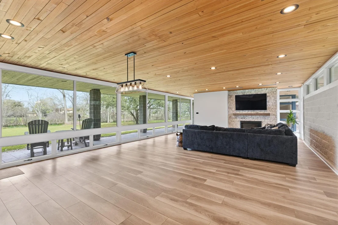 Photo of 1504 Half Moon Drive