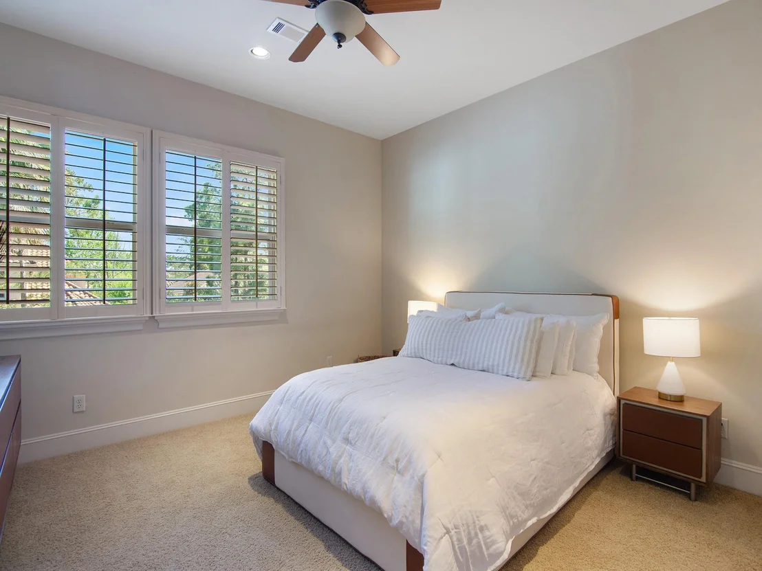 Photo of 54 Kingscote Way