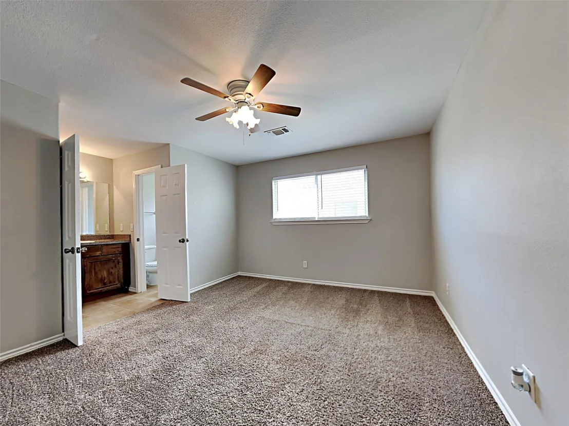 Photo of 21654 Park Tree Lane
