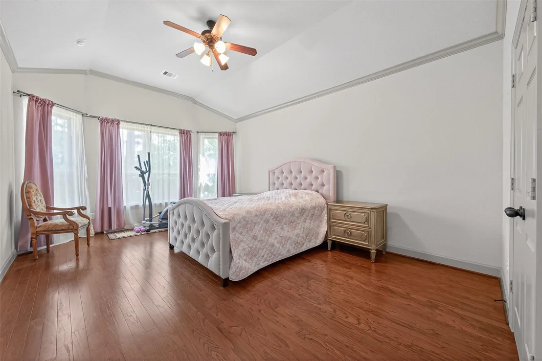 Photo of 46 Tallgrass Way