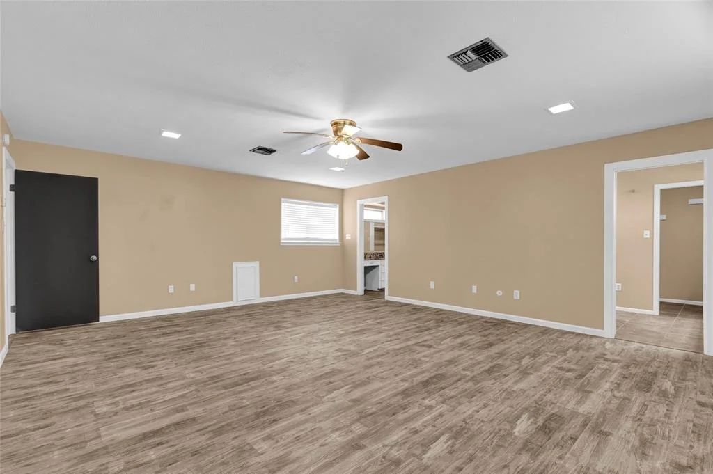 Photo of 2111 County Road 428