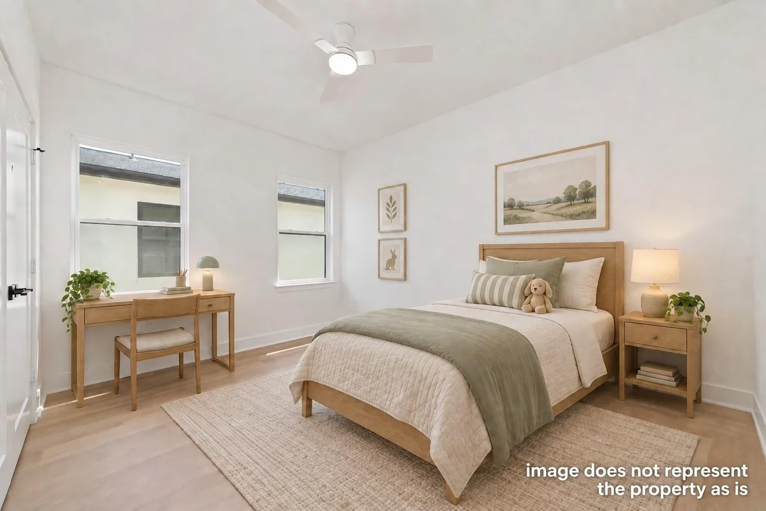 Photo of Unit 7 at 1811 N Spring Dr
