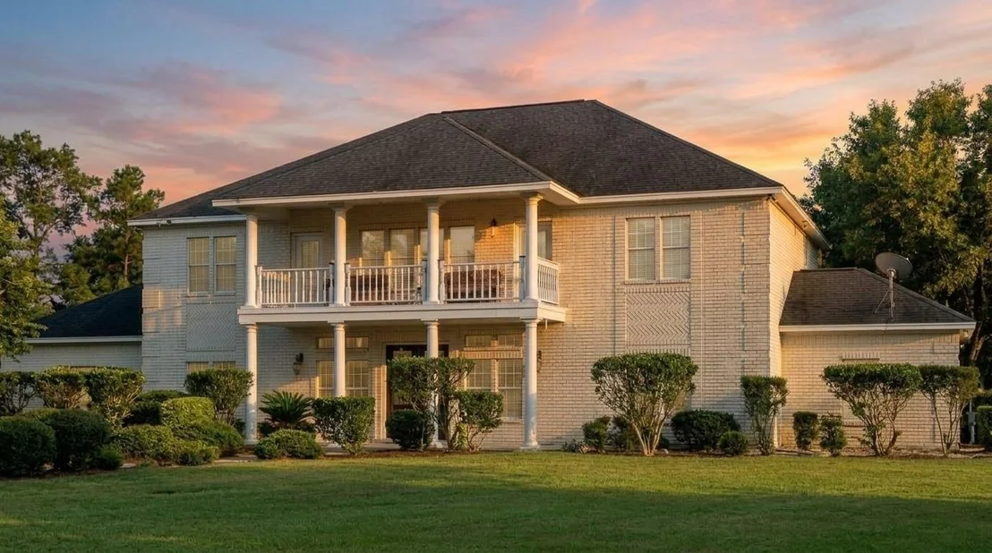 Photo of 10033 Brooks Road