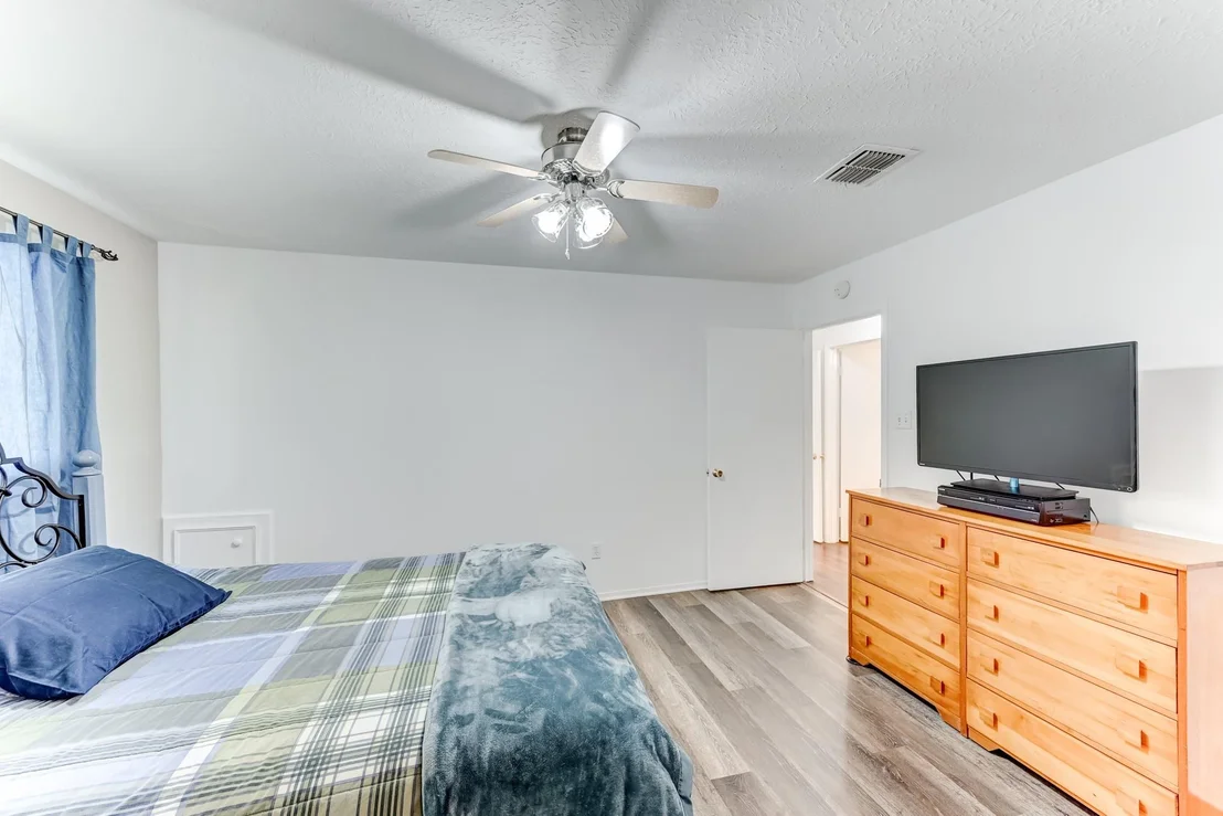 Photo of 12211 Plumpoint Drive