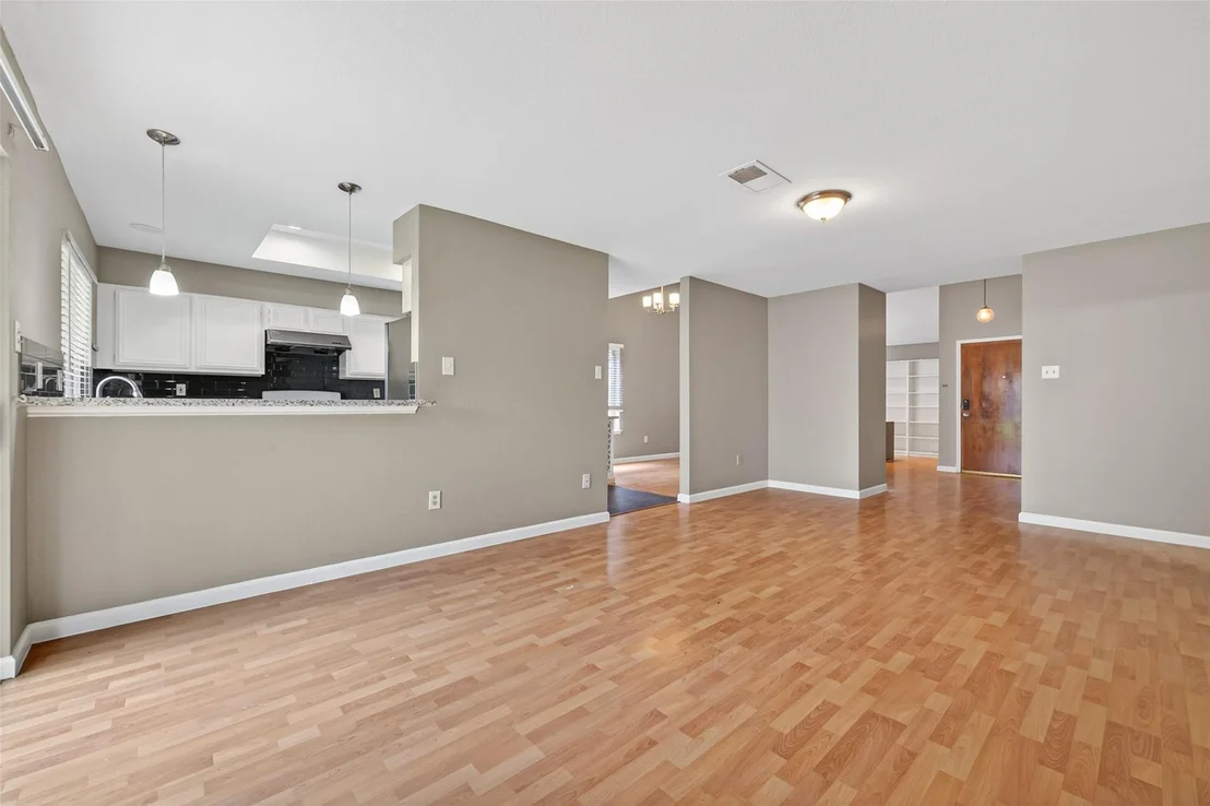 Photo of 2215 Fort Laramie Drive