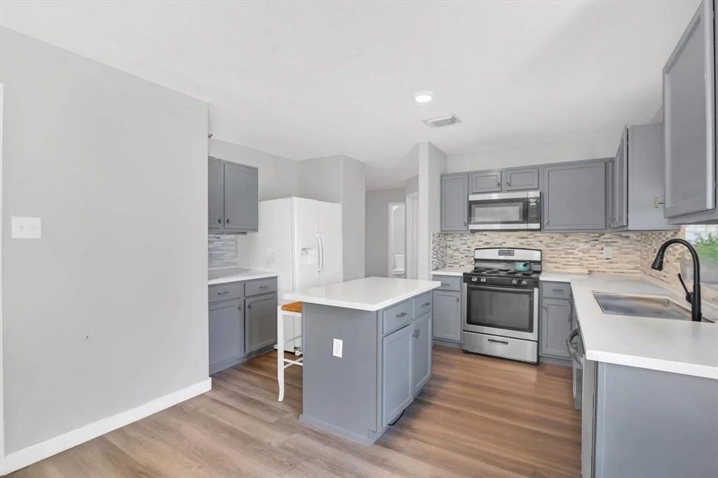 Photo of 18618 Artesian Way