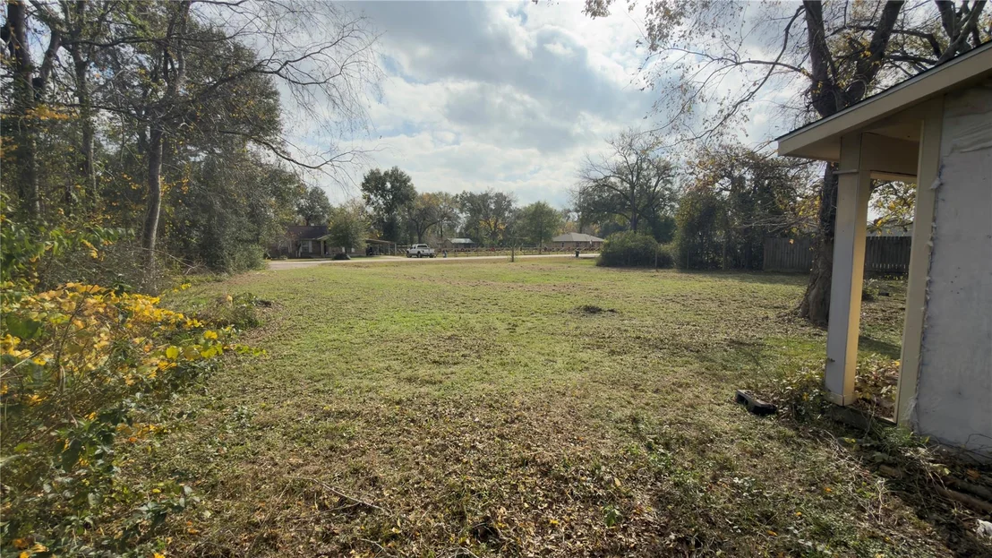 Photo of 16510 Wilderness Road
