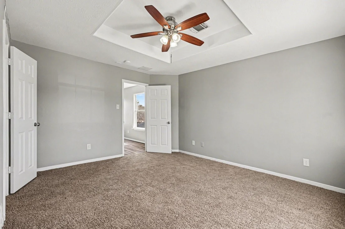Photo of 22034 Willow Shade Lane