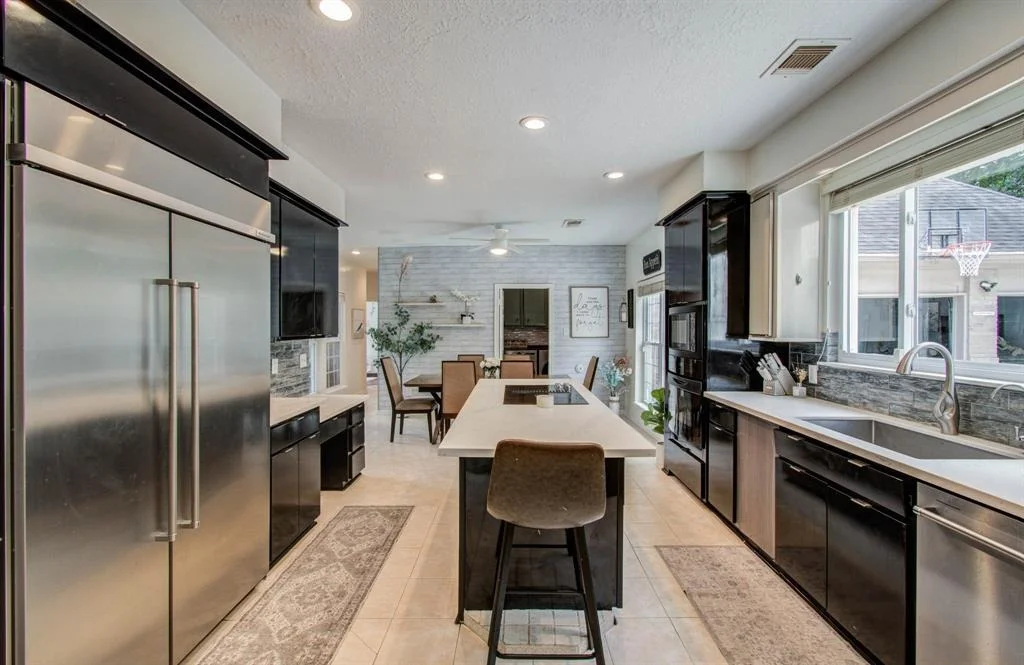 Photo of 11311 Chevy Chase Drive