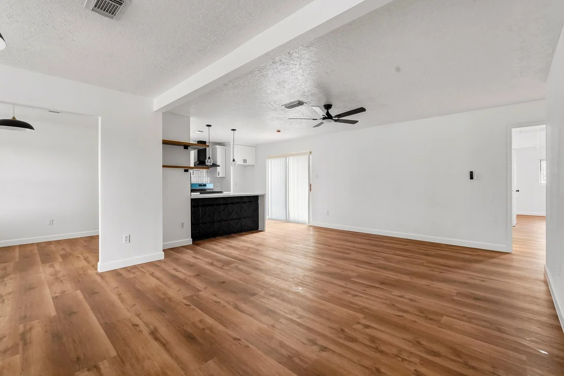 Photo of 10911 Murr Way