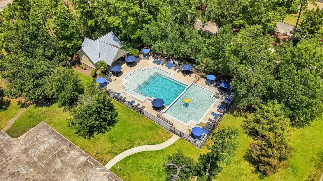 Photo of 3396 Wooded Lane